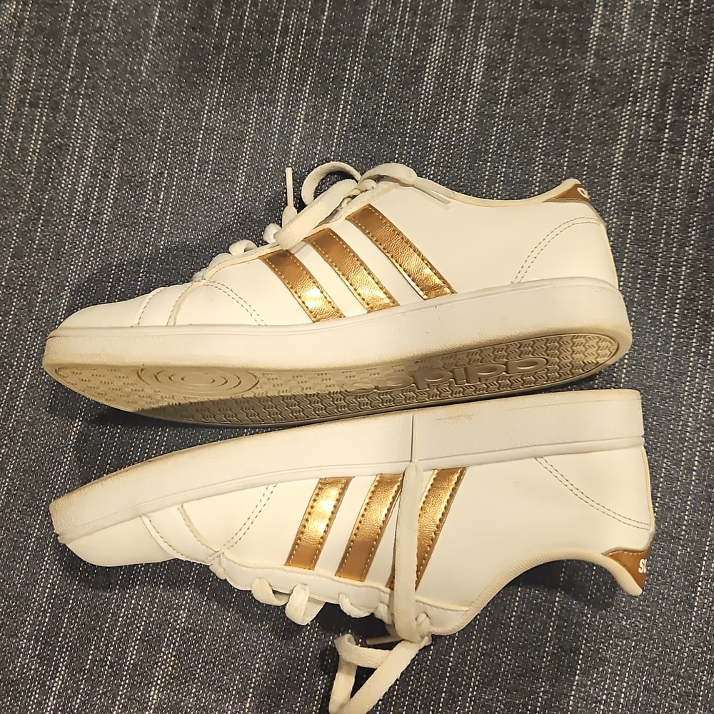 Adidas Sneakers  YOUTH 5 Womens ~7 - Picture 4 of 10